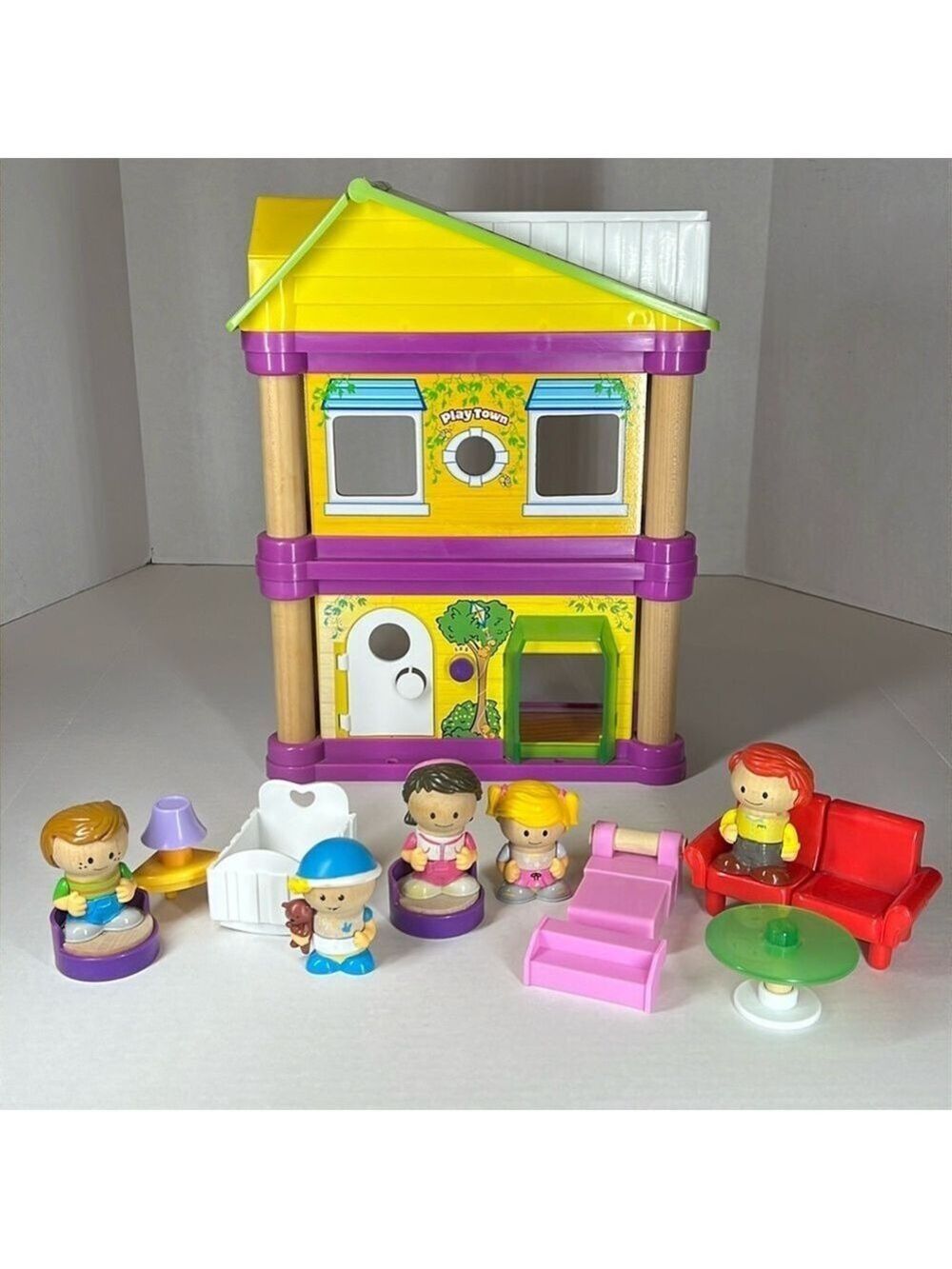 Learning Curve Play Town Family House with Five Wood Plastic Figures & Furniture